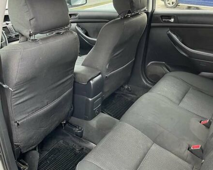 Серый Тойота Авенсис, объемом двигателя 2 л и пробегом 371 тыс. км за 5500 $, фото 25 на Automoto.ua