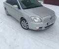 Серый Тойота Авенсис, объемом двигателя 1.8 л и пробегом 323 тыс. км за 5700 $, фото 1 на Automoto.ua