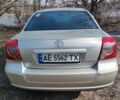 Сірий Тойота Авенсіс, об'ємом двигуна 0.18 л та пробігом 190 тис. км за 7500 $, фото 2 на Automoto.ua