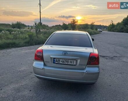 Серый Тойота Авенсис, объемом двигателя 1.79 л и пробегом 216 тыс. км за 6600 $, фото 5 на Automoto.ua