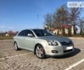 Серый Тойота Авенсис, объемом двигателя 2.2 л и пробегом 208 тыс. км за 8600 $, фото 1 на Automoto.ua