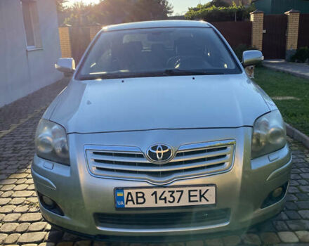 Серый Тойота Авенсис, объемом двигателя 1.79 л и пробегом 292 тыс. км за 6400 $, фото 4 на Automoto.ua