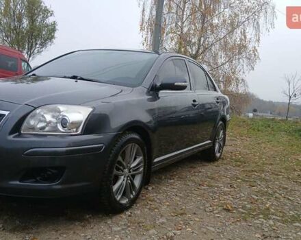 Серый Тойота Авенсис, объемом двигателя 2.2 л и пробегом 288 тыс. км за 7400 $, фото 4 на Automoto.ua