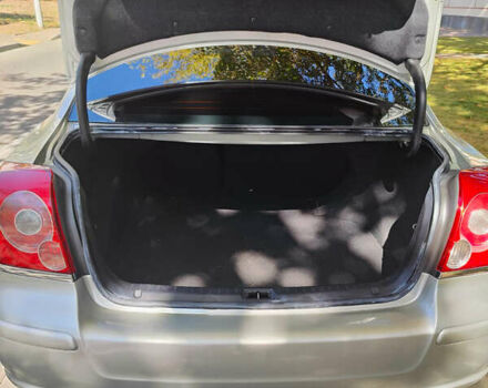 Сірий Тойота Авенсіс, об'ємом двигуна 1.8 л та пробігом 316 тис. км за 6900 $, фото 75 на Automoto.ua