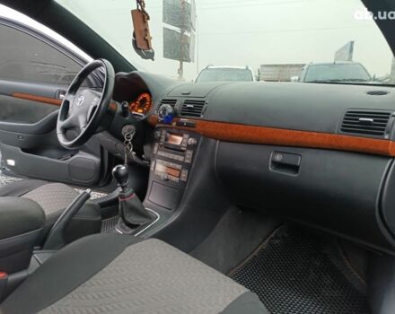 Серый Тойота Авенсис, объемом двигателя 2.2 л и пробегом 280 тыс. км за 7440 $, фото 34 на Automoto.ua