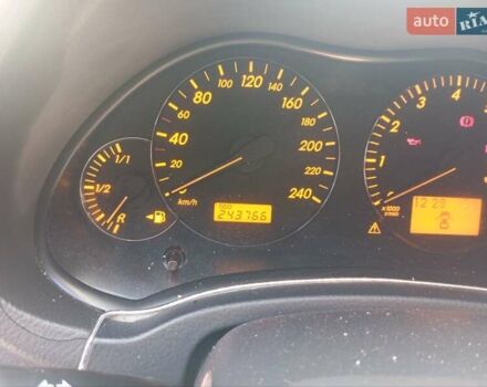 Серый Тойота Авенсис, объемом двигателя 1.8 л и пробегом 243 тыс. км за 6800 $, фото 7 на Automoto.ua