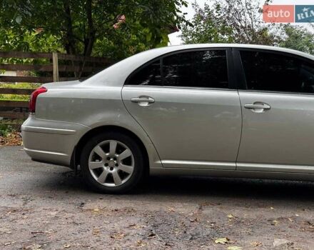 Сірий Тойота Авенсіс, об'ємом двигуна 1.8 л та пробігом 241 тис. км за 7590 $, фото 5 на Automoto.ua