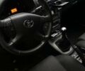 Серый Тойота Авенсис, объемом двигателя 2 л и пробегом 220 тыс. км за 7500 $, фото 1 на Automoto.ua