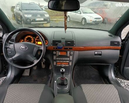 Серый Тойота Авенсис, объемом двигателя 2.2 л и пробегом 280 тыс. км за 7440 $, фото 29 на Automoto.ua