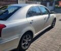 Серый Тойота Авенсис, объемом двигателя 2 л и пробегом 170 тыс. км за 7000 $, фото 3 на Automoto.ua