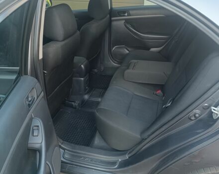 Серый Тойота Авенсис, объемом двигателя 0 л и пробегом 264 тыс. км за 6300 $, фото 8 на Automoto.ua