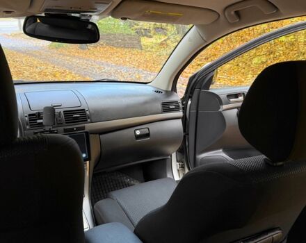 Серый Тойота Авенсис, объемом двигателя 1.8 л и пробегом 192 тыс. км за 8500 $, фото 14 на Automoto.ua