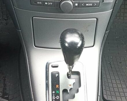 Серый Тойота Авенсис, объемом двигателя 1.79 л и пробегом 192 тыс. км за 7900 $, фото 13 на Automoto.ua