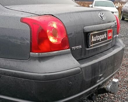 Серый Тойота Авенсис, объемом двигателя 2.2 л и пробегом 280 тыс. км за 7440 $, фото 6 на Automoto.ua