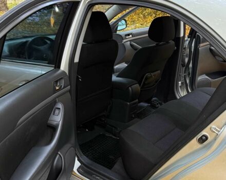 Серый Тойота Авенсис, объемом двигателя 1.8 л и пробегом 192 тыс. км за 8500 $, фото 9 на Automoto.ua