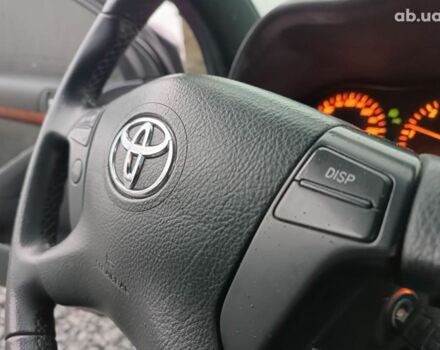 Серый Тойота Авенсис, объемом двигателя 2.2 л и пробегом 280 тыс. км за 7440 $, фото 37 на Automoto.ua