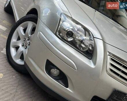 Серый Тойота Авенсис, объемом двигателя 2.01 л и пробегом 254 тыс. км за 6200 $, фото 22 на Automoto.ua