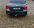 Серый Тойота Авенсис, объемом двигателя 2.2 л и пробегом 288 тыс. км за 7400 $, фото 2 на Automoto.ua
