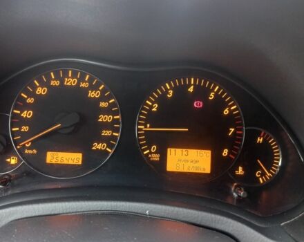Серый Тойота Авенсис, объемом двигателя 1.8 л и пробегом 256 тыс. км за 6500 $, фото 5 на Automoto.ua