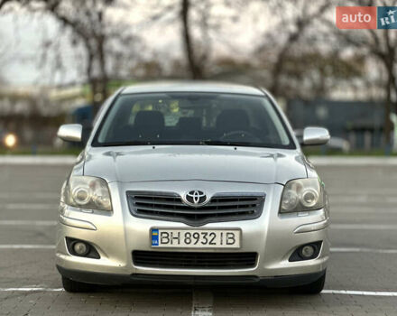 Серый Тойота Авенсис, объемом двигателя 1.79 л и пробегом 200 тыс. км за 5000 $, фото 12 на Automoto.ua