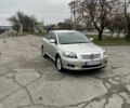 Сірий Тойота Авенсіс, об'ємом двигуна 1.8 л та пробігом 240 тис. км за 6800 $, фото 1 на Automoto.ua