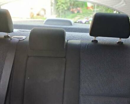 Сірий Тойота Авенсіс, об'ємом двигуна 1.79 л та пробігом 216 тис. км за 7200 $, фото 25 на Automoto.ua