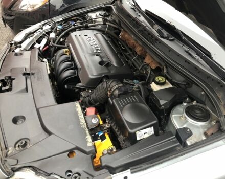 Серый Тойота Авенсис, объемом двигателя 1.8 л и пробегом 360 тыс. км за 6000 $, фото 2 на Automoto.ua