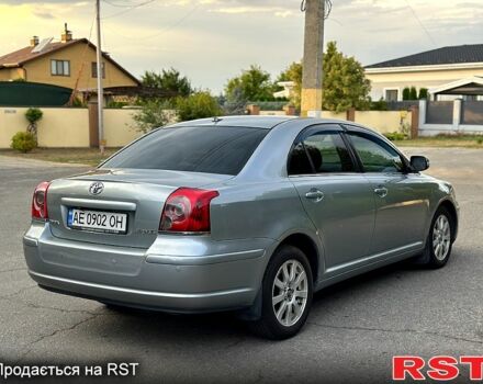 Серый Тойота Авенсис, объемом двигателя 1.8 л и пробегом 227 тыс. км за 6999 $, фото 3 на Automoto.ua