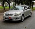 Серый Тойота Авенсис, объемом двигателя 1.8 л и пробегом 241 тыс. км за 7590 $, фото 1 на Automoto.ua
