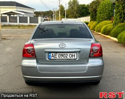 Серый Тойота Авенсис, объемом двигателя 1.8 л и пробегом 227 тыс. км за 6999 $, фото 4 на Automoto.ua