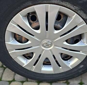Сірий Тойота Авенсіс, об'ємом двигуна 1.79 л та пробігом 216 тис. км за 7200 $, фото 22 на Automoto.ua