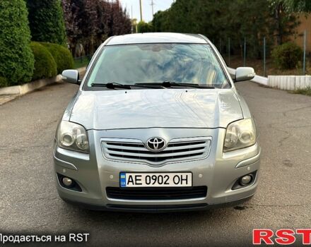 Серый Тойота Авенсис, объемом двигателя 1.8 л и пробегом 227 тыс. км за 6999 $, фото 1 на Automoto.ua