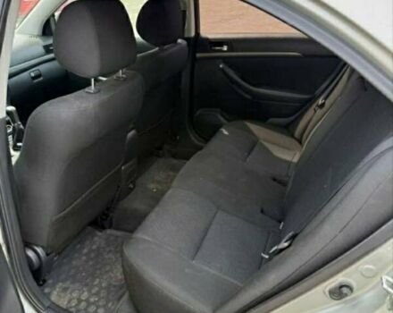 Сірий Тойота Авенсіс, об'ємом двигуна 1.79 л та пробігом 171 тис. км за 6200 $, фото 6 на Automoto.ua