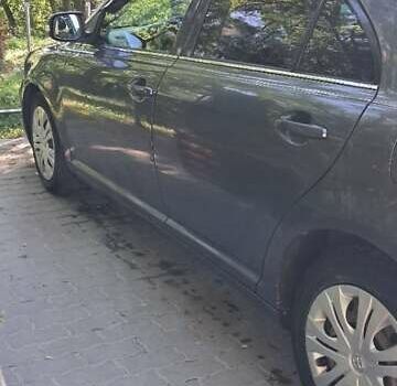 Сірий Тойота Авенсіс, об'ємом двигуна 1.79 л та пробігом 216 тис. км за 7200 $, фото 5 на Automoto.ua