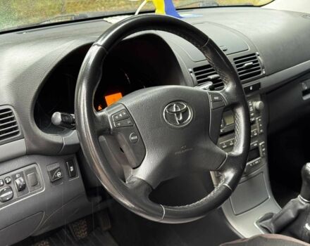 Сірий Тойота Авенсіс, об'ємом двигуна 1.8 л та пробігом 241 тис. км за 6940 $, фото 13 на Automoto.ua