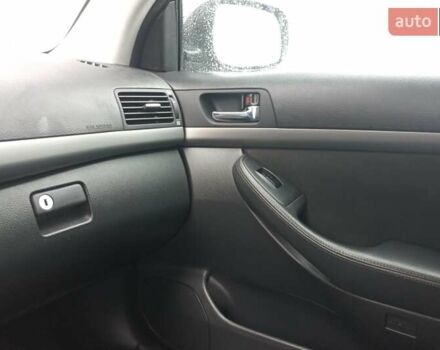 Серый Тойота Авенсис, объемом двигателя 1.79 л и пробегом 192 тыс. км за 7900 $, фото 17 на Automoto.ua