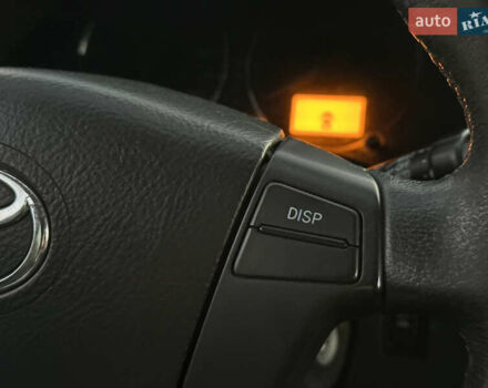 Серый Тойота Авенсис, объемом двигателя 1.79 л и пробегом 200 тыс. км за 5000 $, фото 46 на Automoto.ua