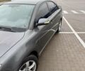 Серый Тойота Авенсис, объемом двигателя 1.79 л и пробегом 303 тыс. км за 5500 $, фото 3 на Automoto.ua