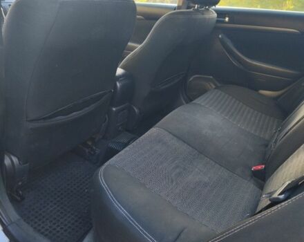 Сірий Тойота Авенсіс, об'ємом двигуна 1 л та пробігом 328 тис. км за 5500 $, фото 5 на Automoto.ua