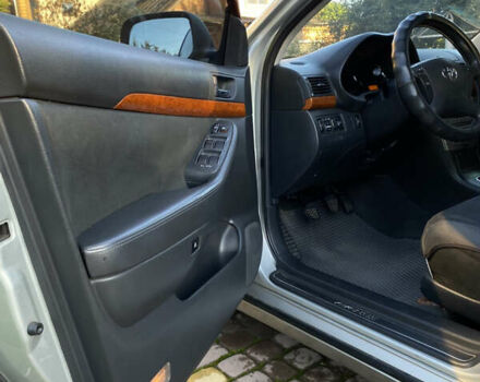 Серый Тойота Авенсис, объемом двигателя 1.79 л и пробегом 292 тыс. км за 6400 $, фото 17 на Automoto.ua