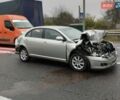 Серый Тойота Авенсис, объемом двигателя 1.79 л и пробегом 314 тыс. км за 1600 $, фото 1 на Automoto.ua