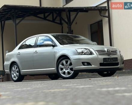 Серый Тойота Авенсис, объемом двигателя 2.01 л и пробегом 254 тыс. км за 6200 $, фото 21 на Automoto.ua