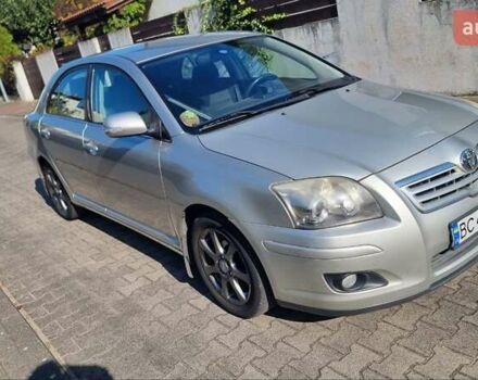 Серый Тойота Авенсис, объемом двигателя 2 л и пробегом 170 тыс. км за 7000 $, фото 1 на Automoto.ua