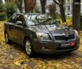 Серый Тойота Авенсис, объемом двигателя 2 л и пробегом 127 тыс. км за 7490 $, фото 2 на Automoto.ua