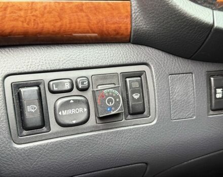 Серый Тойота Авенсис, объемом двигателя 1.8 л и пробегом 258 тыс. км за 6850 $, фото 9 на Automoto.ua