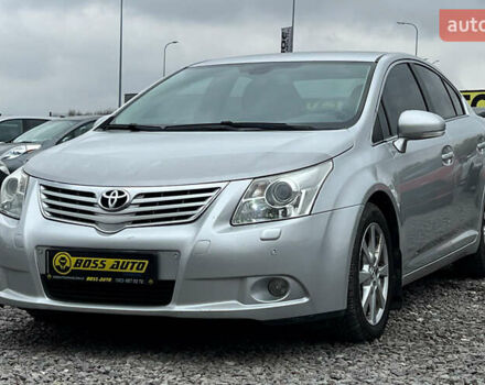 Серый Тойота Авенсис, объемом двигателя 1.99 л и пробегом 230 тыс. км за 9400 $, фото 2 на Automoto.ua