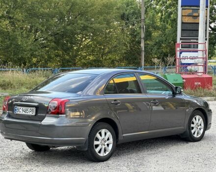 Серый Тойота Авенсис, объемом двигателя 2 л и пробегом 210 тыс. км за 6600 $, фото 6 на Automoto.ua