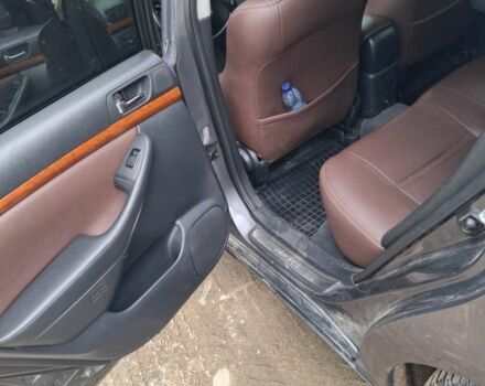 Сірий Тойота Авенсіс, об'ємом двигуна 2 л та пробігом 245 тис. км за 6200 $, фото 1 на Automoto.ua