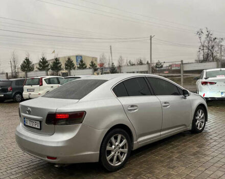 Серый Тойота Авенсис, объемом двигателя 1.99 л и пробегом 243 тыс. км за 7900 $, фото 3 на Automoto.ua