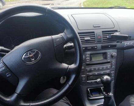 Серый Тойота Авенсис, объемом двигателя 1.8 л и пробегом 297 тыс. км за 4400 $, фото 7 на Automoto.ua